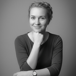 Екатерина Страхова